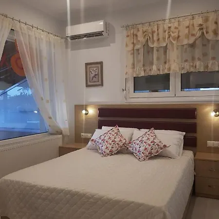 Kohyli Apartment